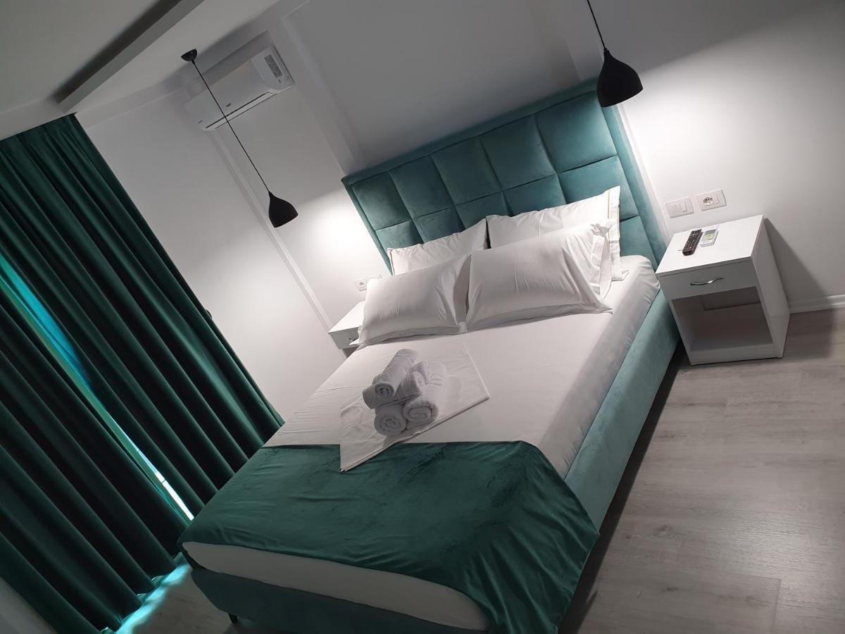 Hotel Aloha Sarandë Exteriér fotografie
