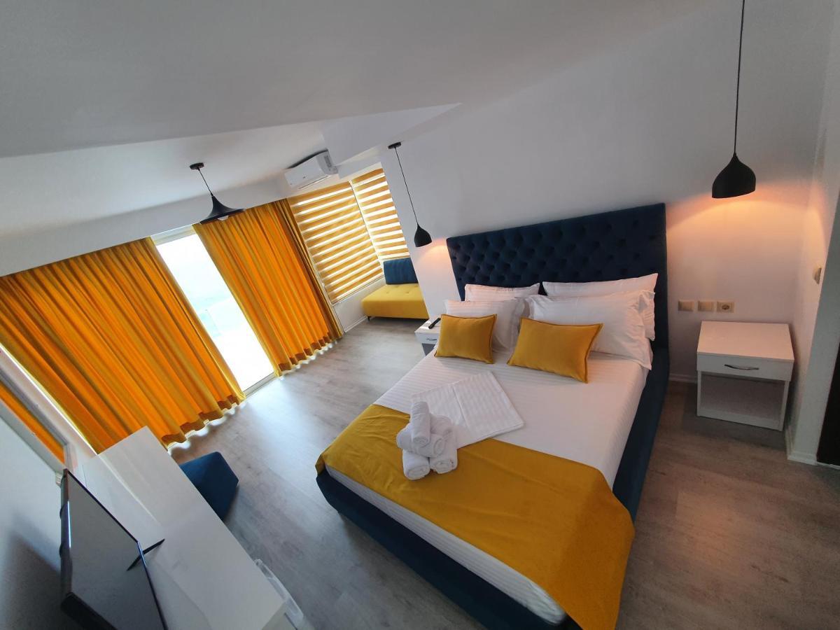 Hotel Aloha Sarandë Exteriér fotografie