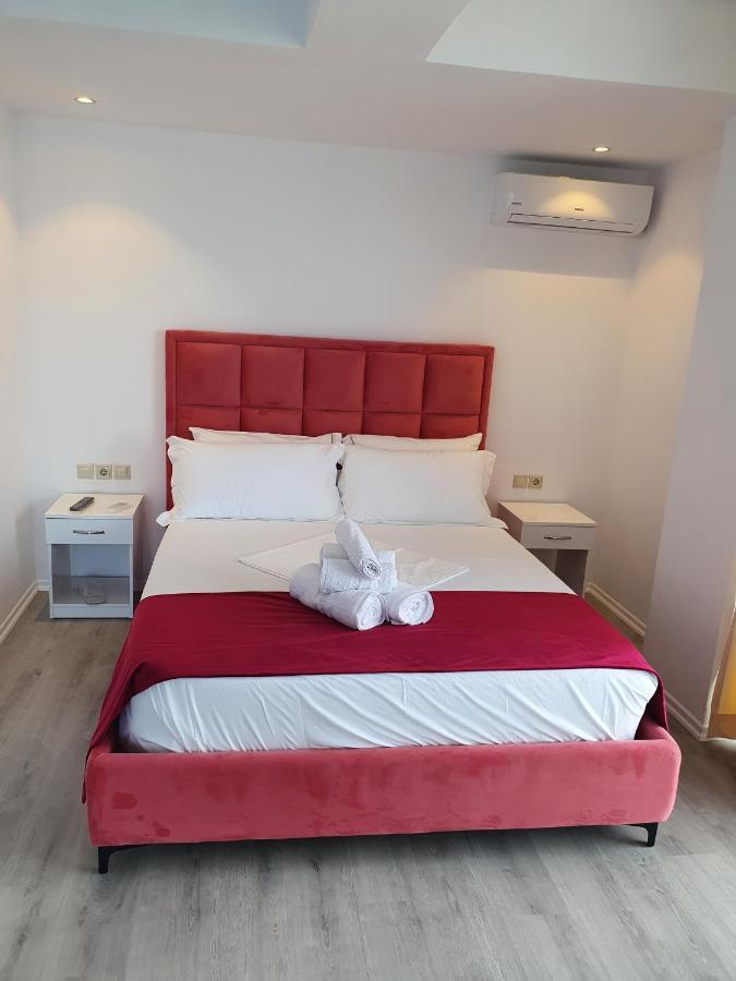 Hotel Aloha Sarandë Exteriér fotografie