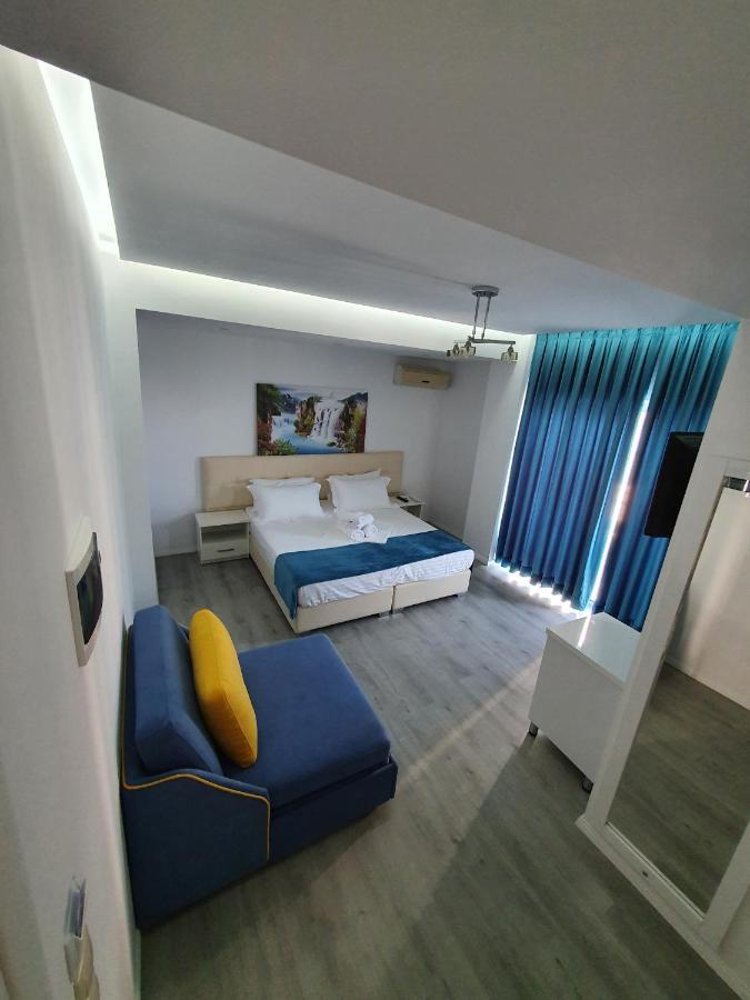 Hotel Aloha Sarandë Exteriér fotografie