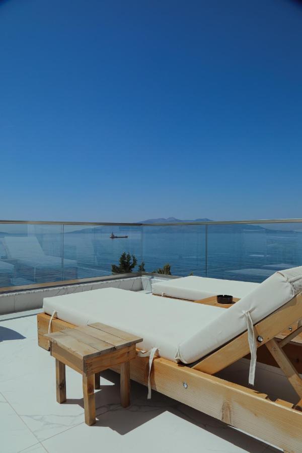 Hotel Aloha Sarandë Exteriér fotografie
